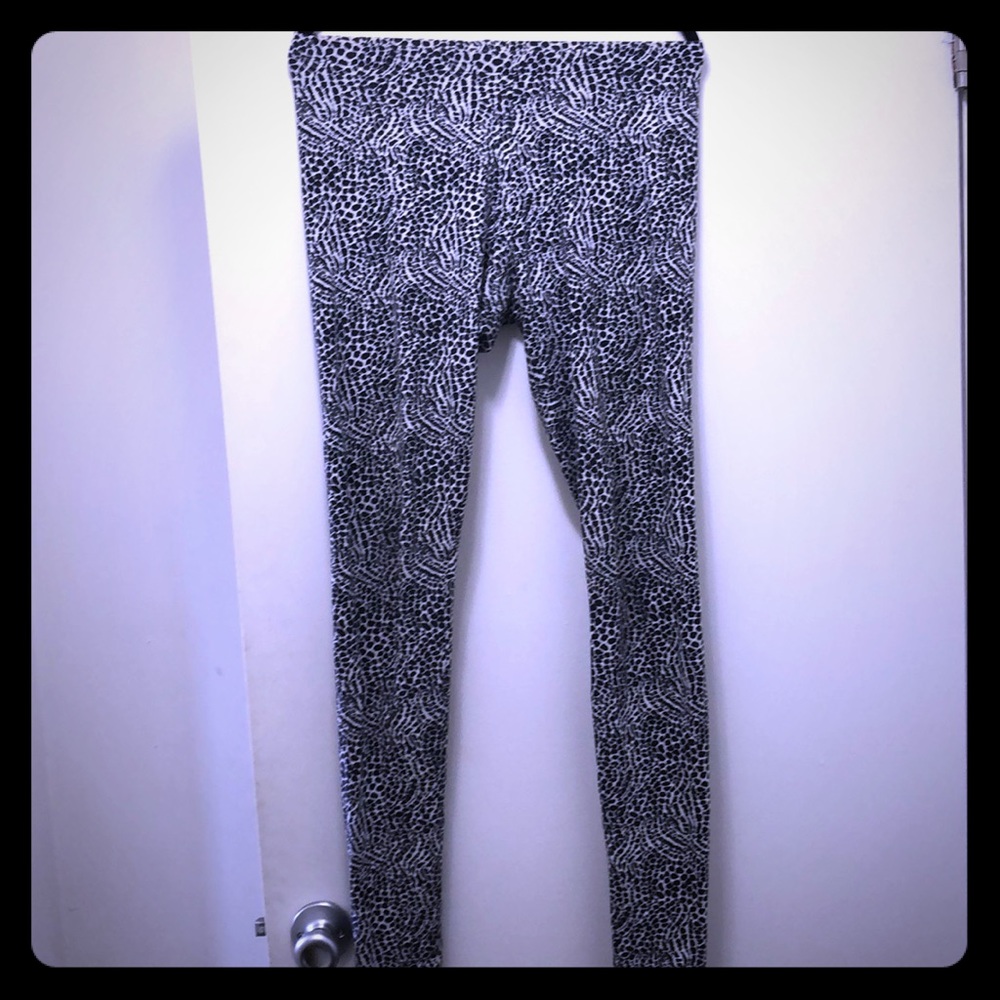 VS leopard print long leggings